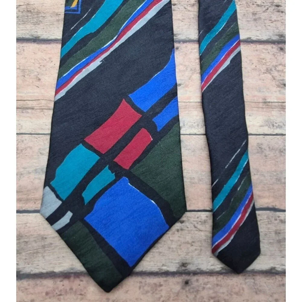 Bugatti Neck Tie 100% Italian Silk Made in USA Geometric Funky Vintage 80's 4